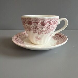 Queen's Seasons Greetings Myott Factory Archive Flat Cup & Saucer Red Collection